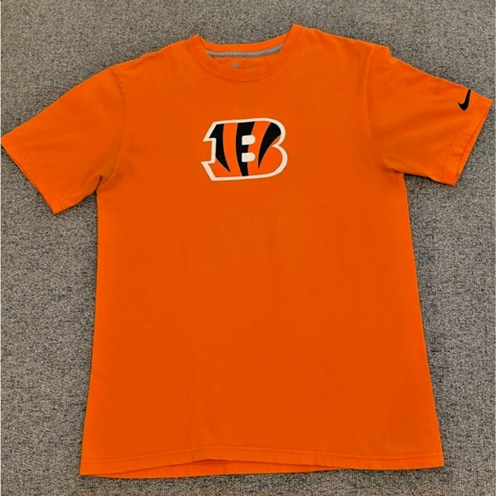Men's Cincinnati Bengals Tee Size MED Short Sleeve Nike NFL Team Apparel Tee